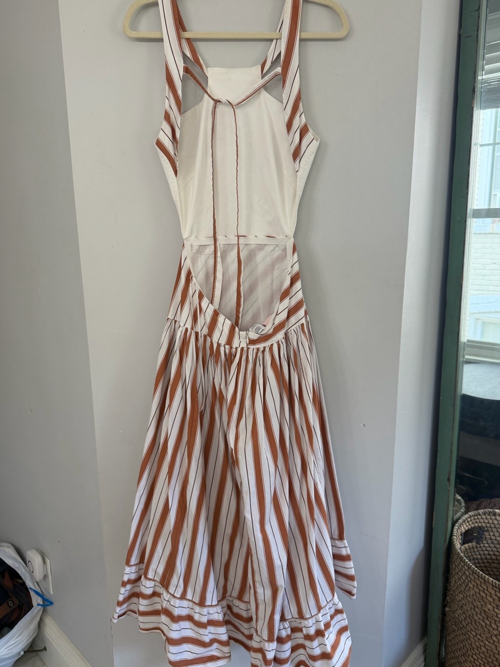 Rosie Assoulin backless cutout midi dress white bodice striped skirt women’s 8 - Picture 5 of 7